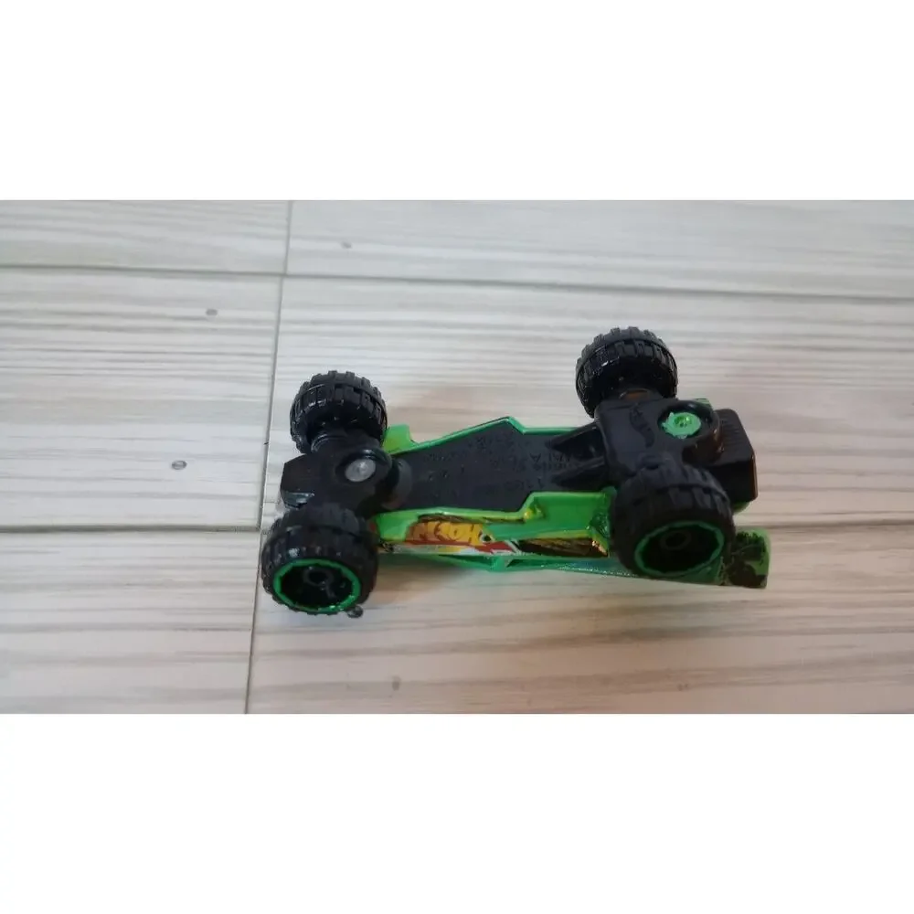 2012 Hot Wheels Green 1:64 Diecast Car Dune Buggy Loose